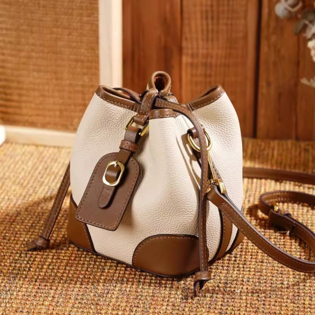 Elegant Togo Skin Tote Bag