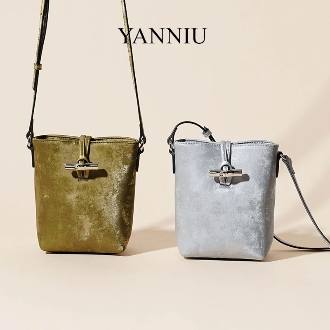 Modern Shoulder Tote