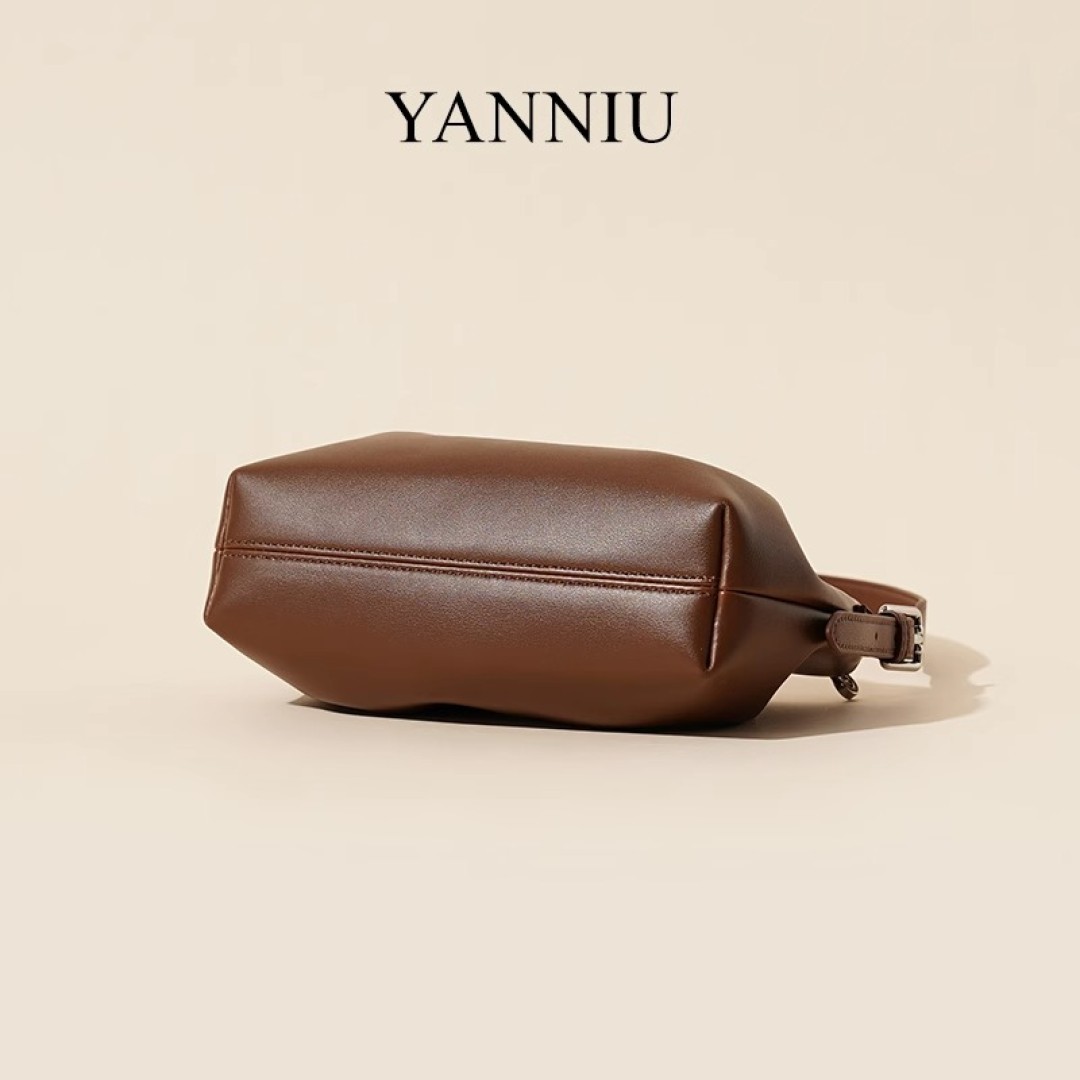 Elegant Single-Shoulder Purse