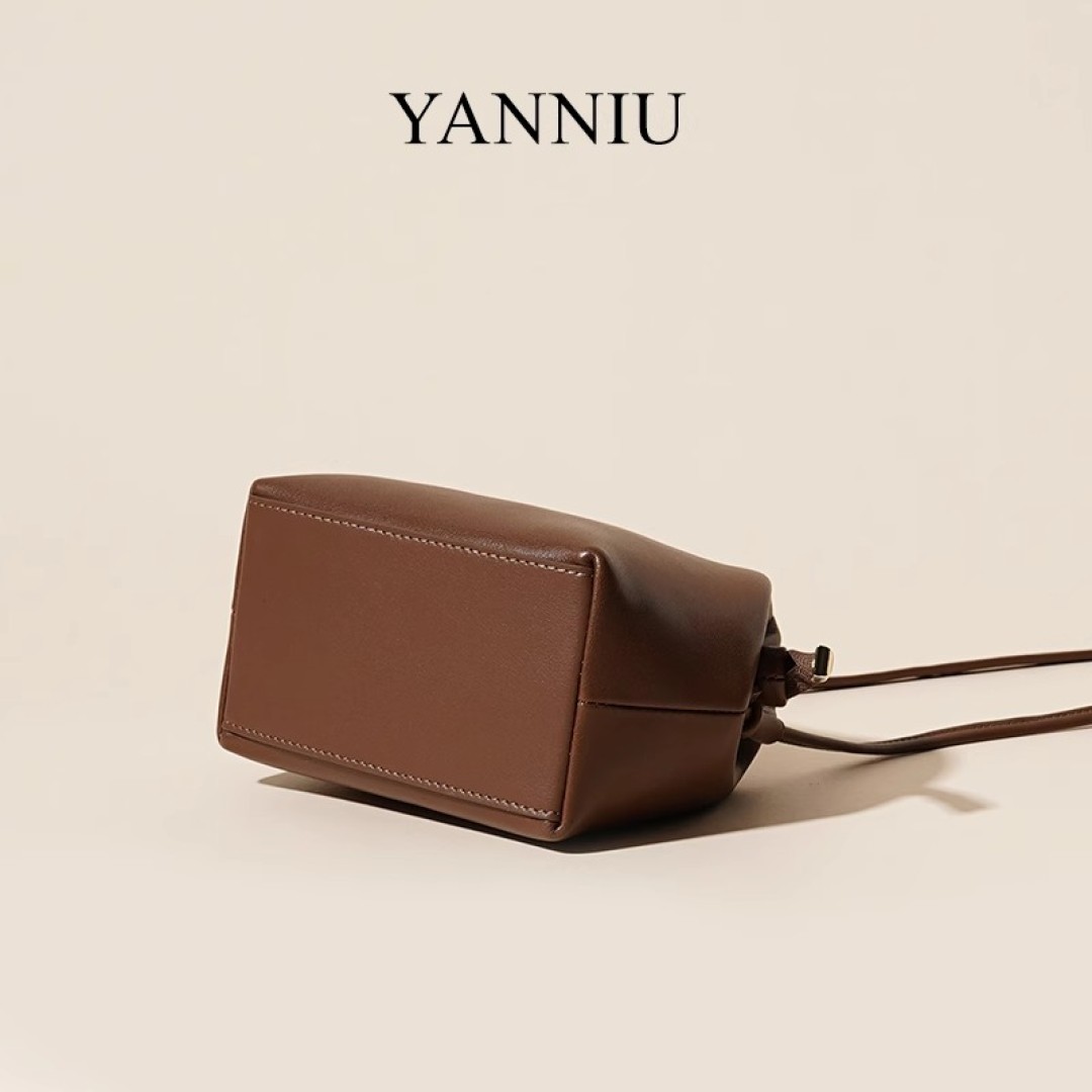 Modern One-Shoulder Tote