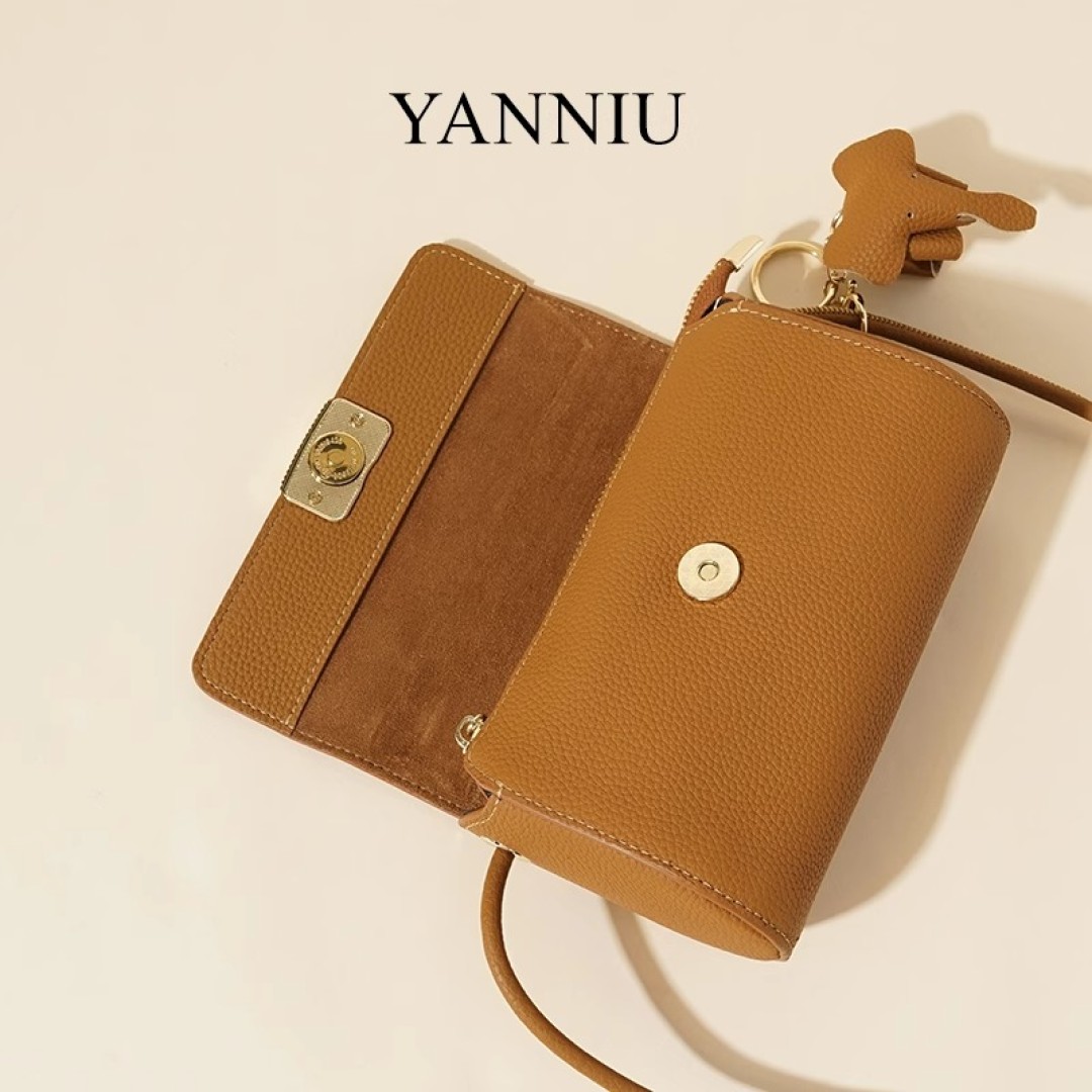 Sleek Single-Shoulder Bag