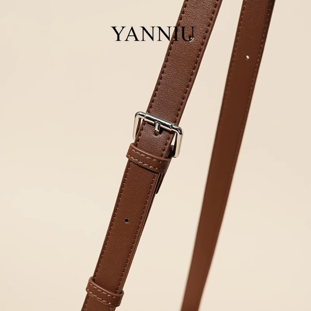 Fashionable Cylindrical Bag