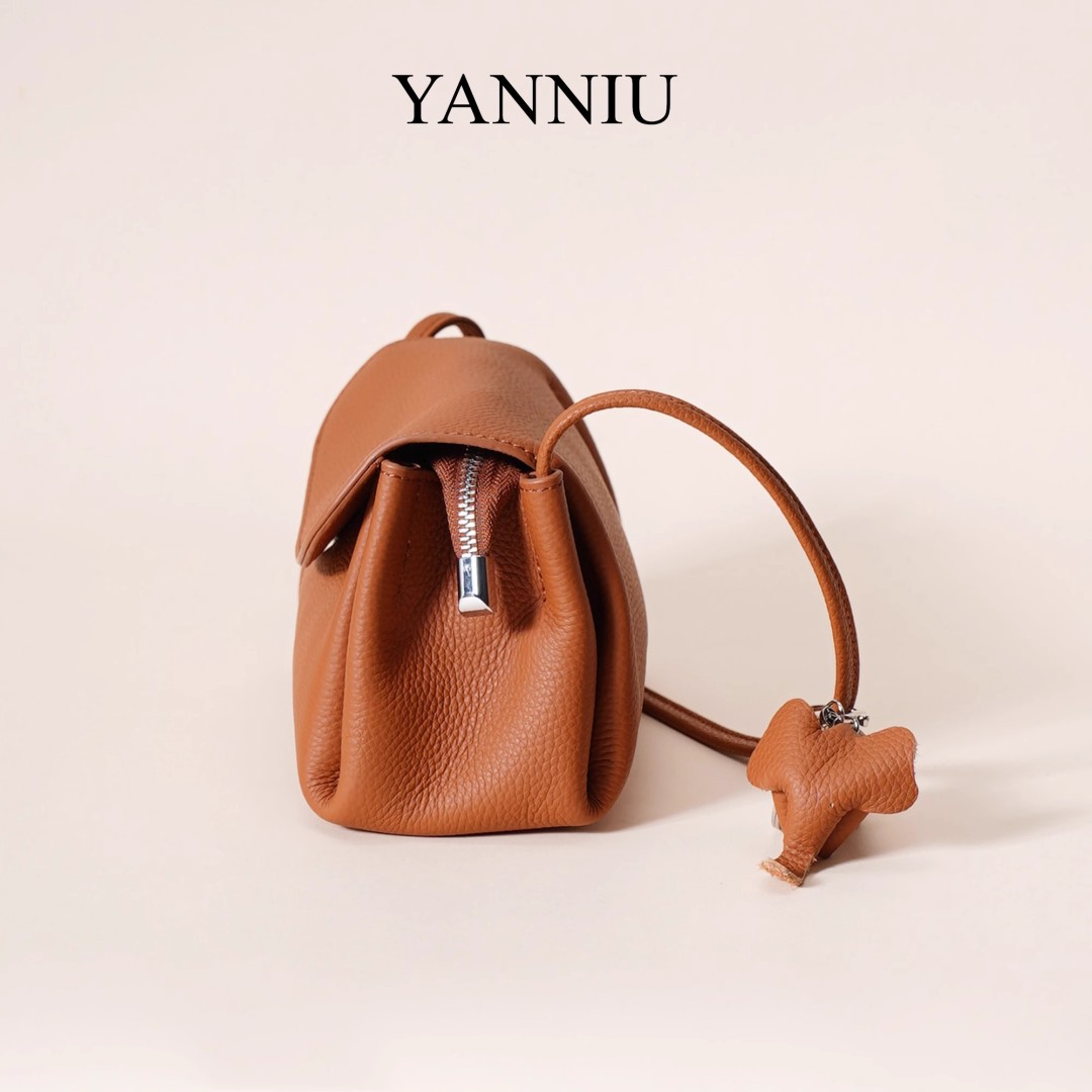 AestheticCharm leather bag