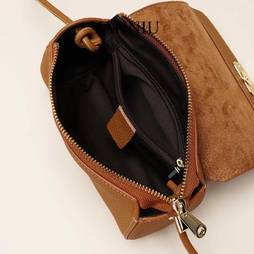 GracefulEase leather bag