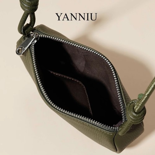 OpulentElegance leather bag