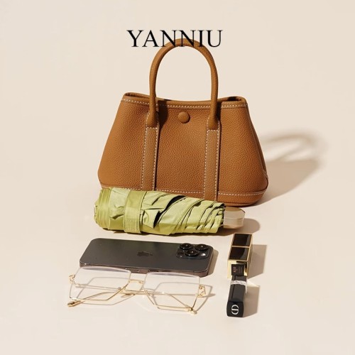 Sophistication leather bag