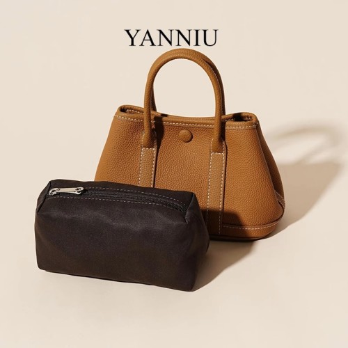 Sophistication leather bag